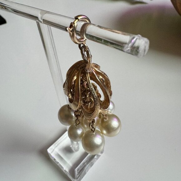 Gold and Pearl Charm - Picture 2 of 2